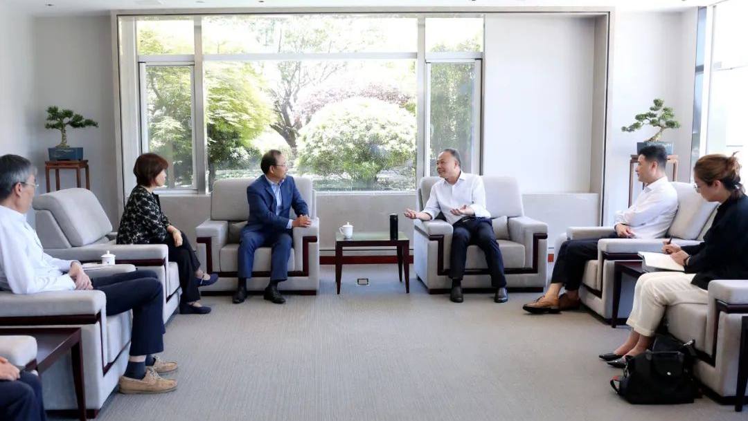 17158305584670309791080_609